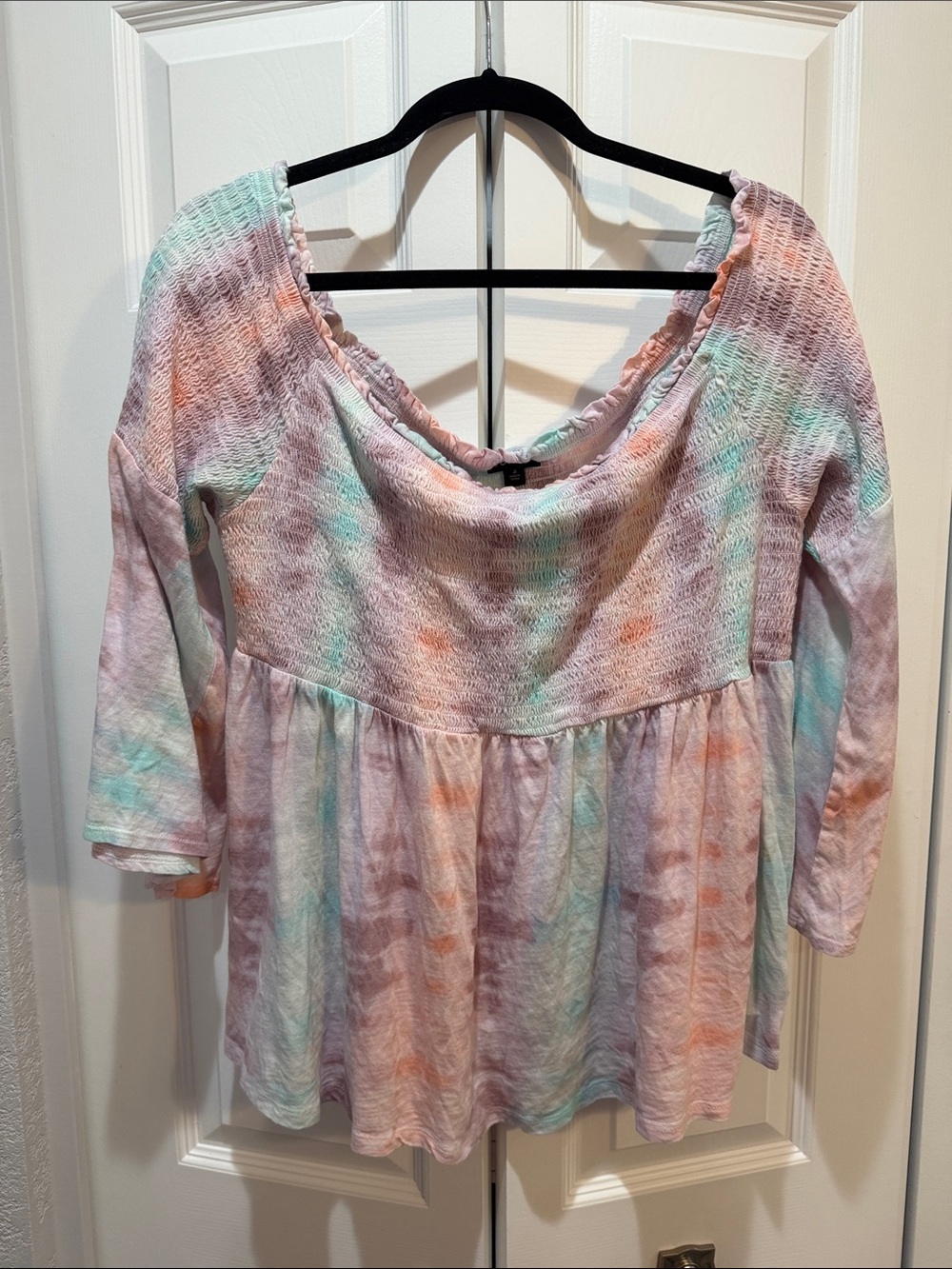 TORRID Size 3 Tye Dye Top Bell Sleeves